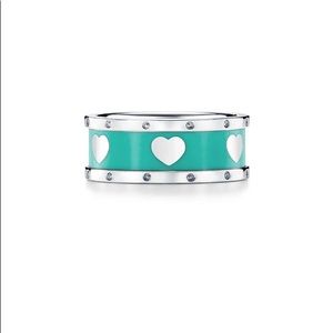 Tiffany’s love heart ring
